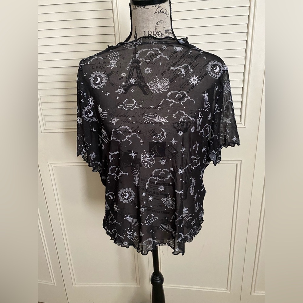 Forever 21 Plus black sheer Celestial Witchy short sleeve mesh top 3X